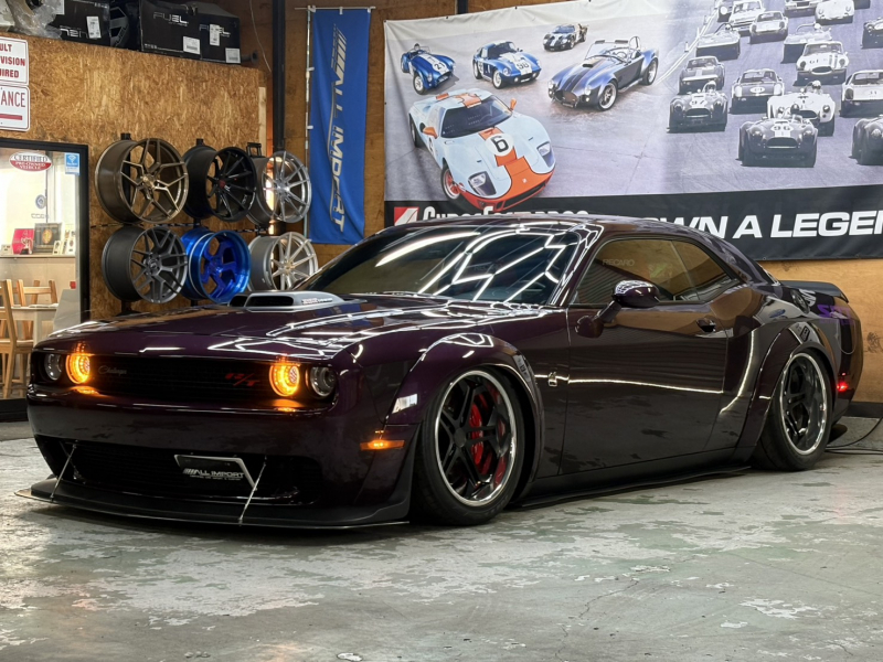 ダッジ チャレンジャー R/Tスキャットパック ワイドボディ シェイカー　CLエアサス　GTハウス可変マフラー　鍛造20AW　自社輸入アメリカ物日本1オーナ