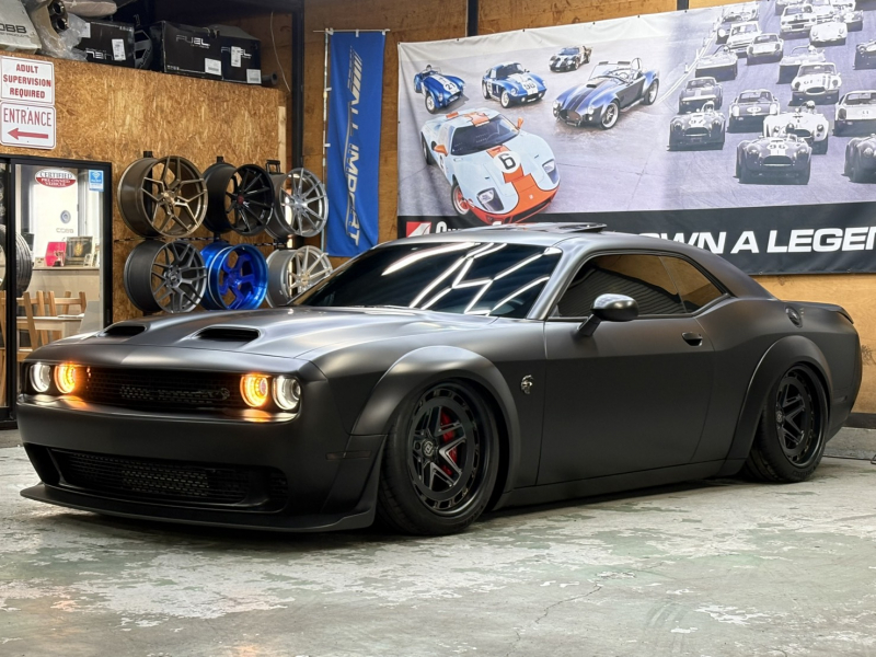 ダッジ チャレンジャー SRT　レッドアイ　ジェイルブレイク　807HP　サンルーフ　ラグナレザー　ハーマンカードン　CL鍛造20　CL2WAYエアサス　