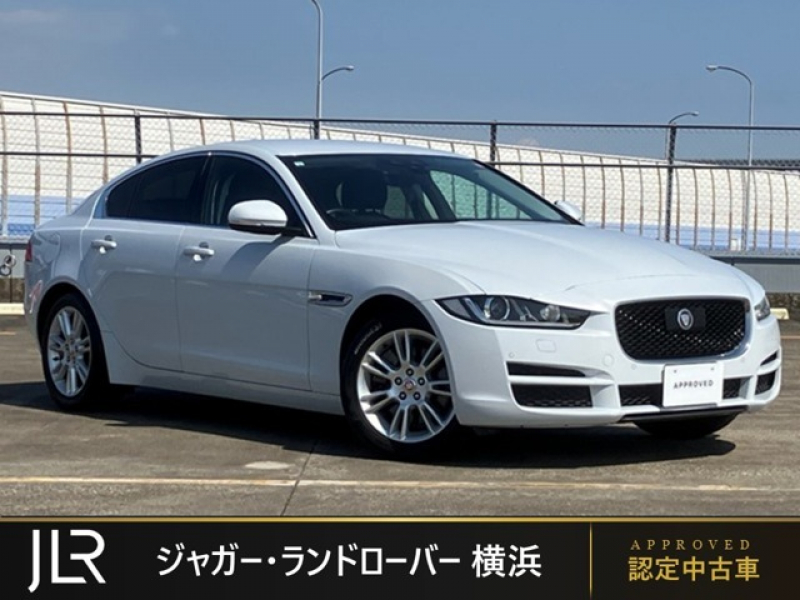 ジャガー XE プレステージ2.0L D180 AWD 1オーナー フルタイム4WD 17インチスタイル7010 7スポークグロスシルバー ステアリングヒーター フロントシートヒーター プライバシーガラス アンビエントライト ブラインドスポットモニター 10.2インチタッチ画面 アダプティブクルーズコントロール レーンデパーチャーワーニング