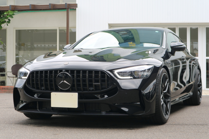 GT 4ドアクーペ