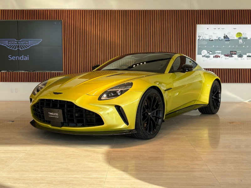 アストンマーティン ヴァンテージ 4.0L V8 RHD 2025MY 元デモカー　ワンオーナー 　Paint-Q-Commission　OP総額1,000万円超　Bowers&Wilkins　サテンツイルカーボンアッパートリムインレイ　21inch Yスポークフォージドホイール　認定中古車保証