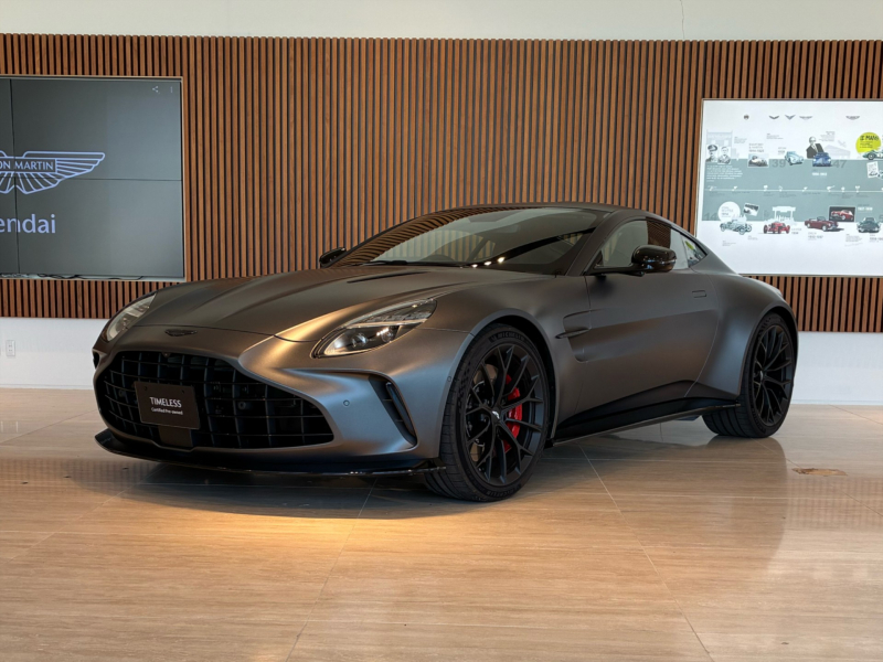 アストンマーティン ヴァンテージ 4.0L V8 RHD 2025MY 元デモカー ワンオーナー  Paint-Q-Satin OP総額700万円超  インスパイアスポーツモノトーン 21inch Yスポークフォージドサテンブラックホイール 認定中古車保証