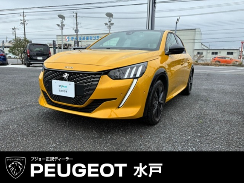 プジョー 208 5ドア GT  新車延長保証継承・純正ナビゲーション・ETC・ドライブレコーダー・付き