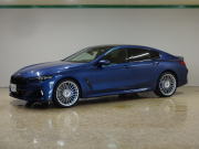 B8
