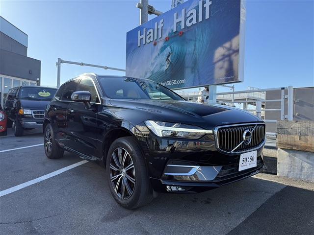 ボルボ XC60 B5 AWD Momentum