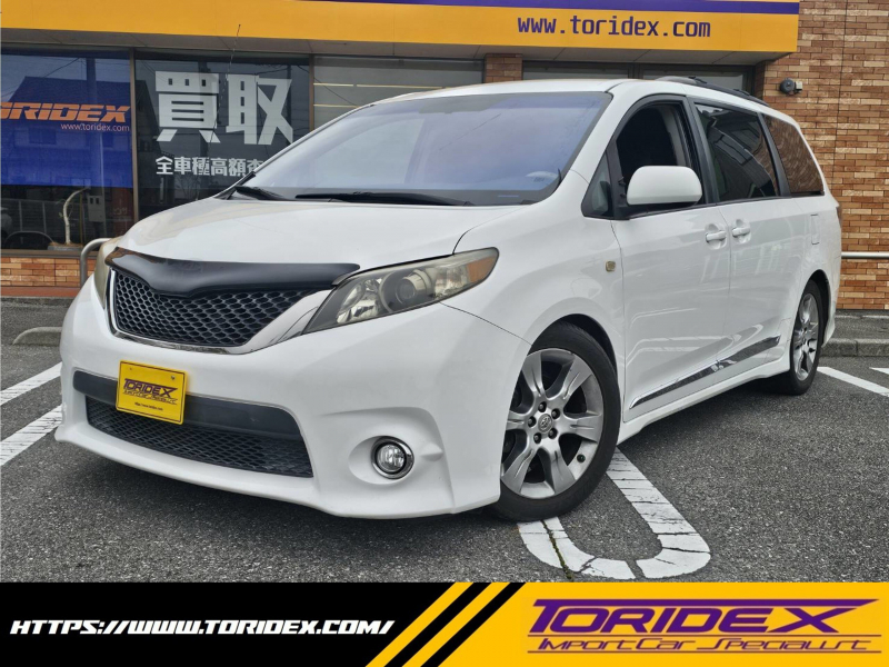 トヨタ(US) シエナ SE