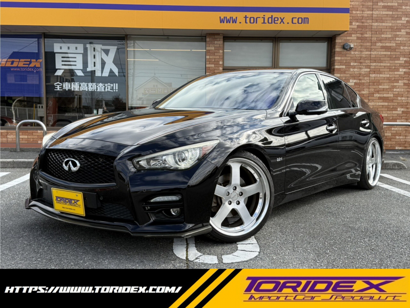 インフィニティ Q 50