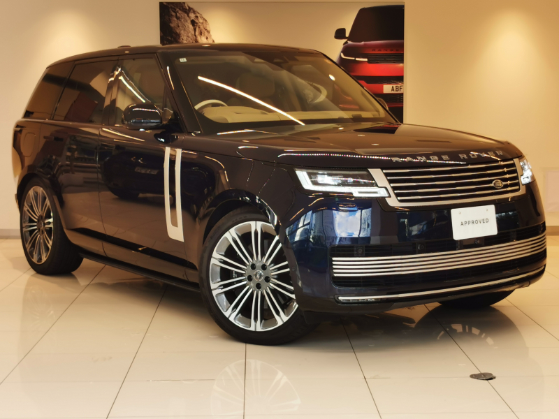 ランドローバー レンジローバー SV 4.4L P615 SWB AWD 1オーナー 茶革シート サンルーフ 全席シートヒーター＆クーラー＆マッサージ MERIDIANシグネチャー 電動サイドステップ ヘッドアップディスプレイ 23インチアルミホイール ステアリングヒーター