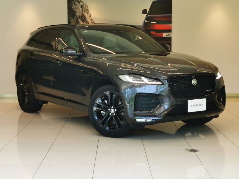 ジャガー F-PACE RダイナミックSE 2.0L D200 AWD 1オーナー 白革シート サンルーフ フロントシートヒーター MERIDIAN™サウンド 21インチアルミホイール ワイヤレスデバイスチャージング インタラクティブドライバーディスプレイ コールドクライメートパック