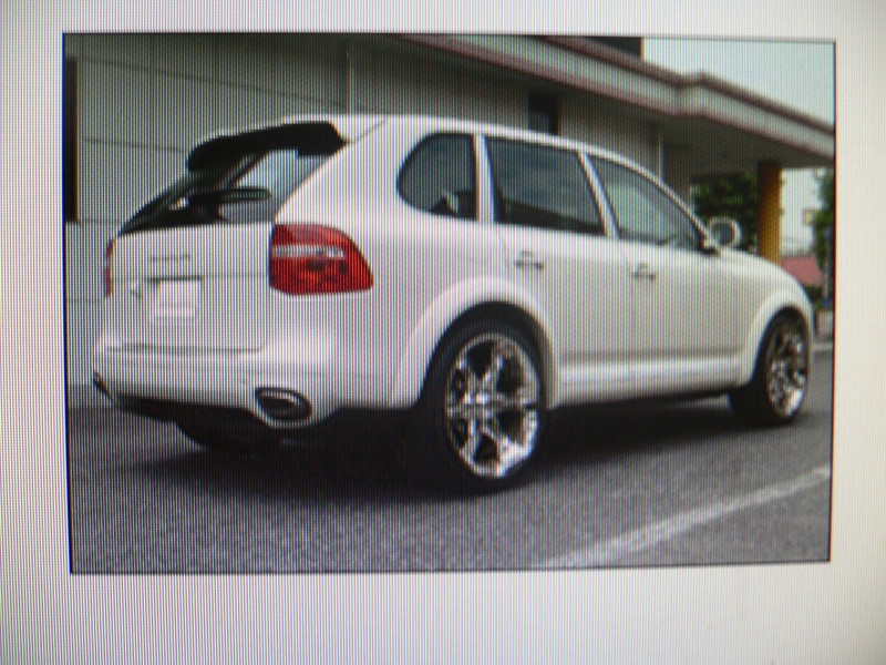 ポルシェ カイエン☆オーバーフェンダー　4点☆PO-68 ポルシェ カイエン（９５７）オーバーフェンダー